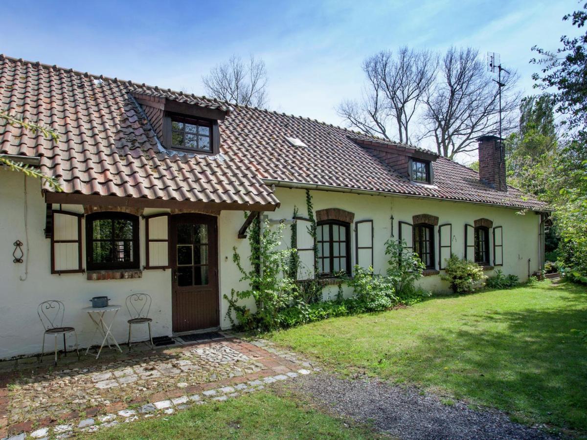 Magnificent Farmhouse In Sint Joost Εξωτερικό φωτογραφία
